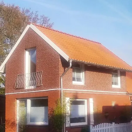 Cinta Ferienhaus 53°35'n 7°11'o *
